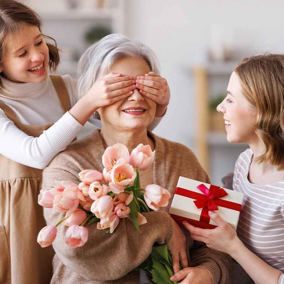 HOW TO CREATE A GIFT CARD